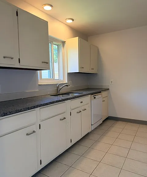 2888 Morewood Rd #2888 — Photo 4