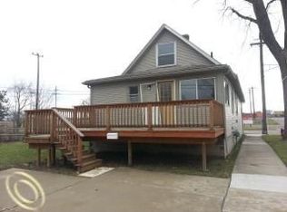 422 Wanda St, Ferndale, MI