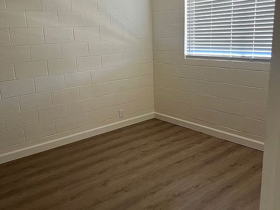 4th image of 3726 Hazelwood St APT 9