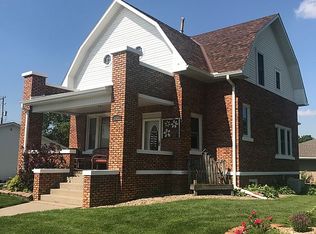 1101 D St, Utica, NE 68456