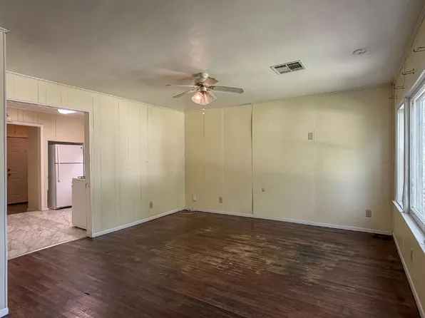 220 S Arrington Dr, Stillwater, OK 74074