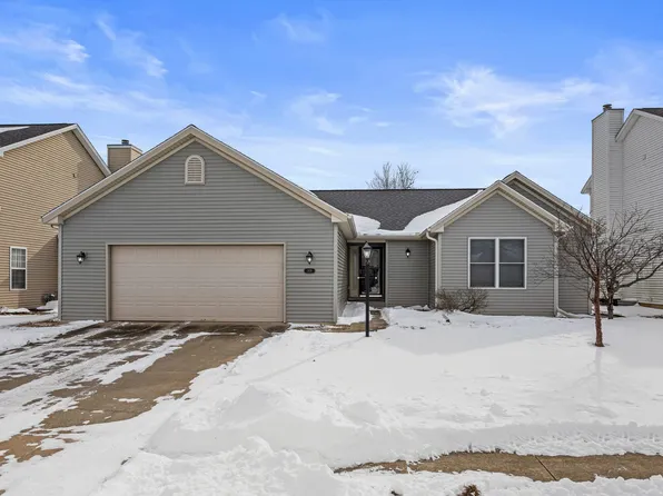 309 Bluestem, Savoy, IL 61874