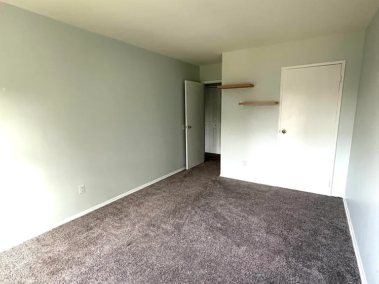 62 Stonehurst Blvd #G — Photo 22