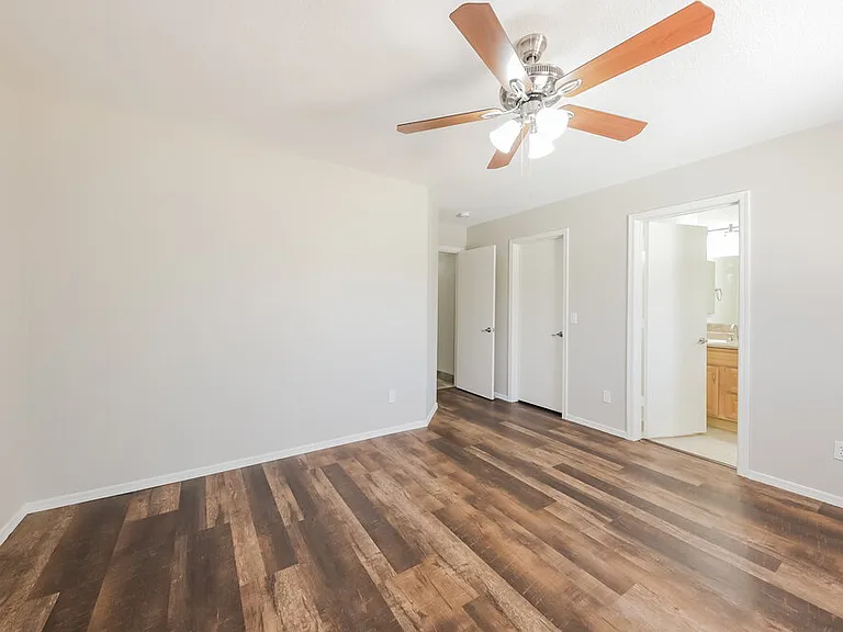 8560 W Eva St — Photo 11