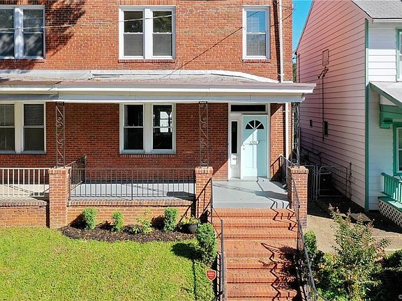 2nd image of 2000 Parkwood Ave