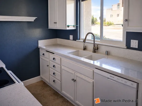 1009 La Pluma Ct, San Marcos, CA 92078