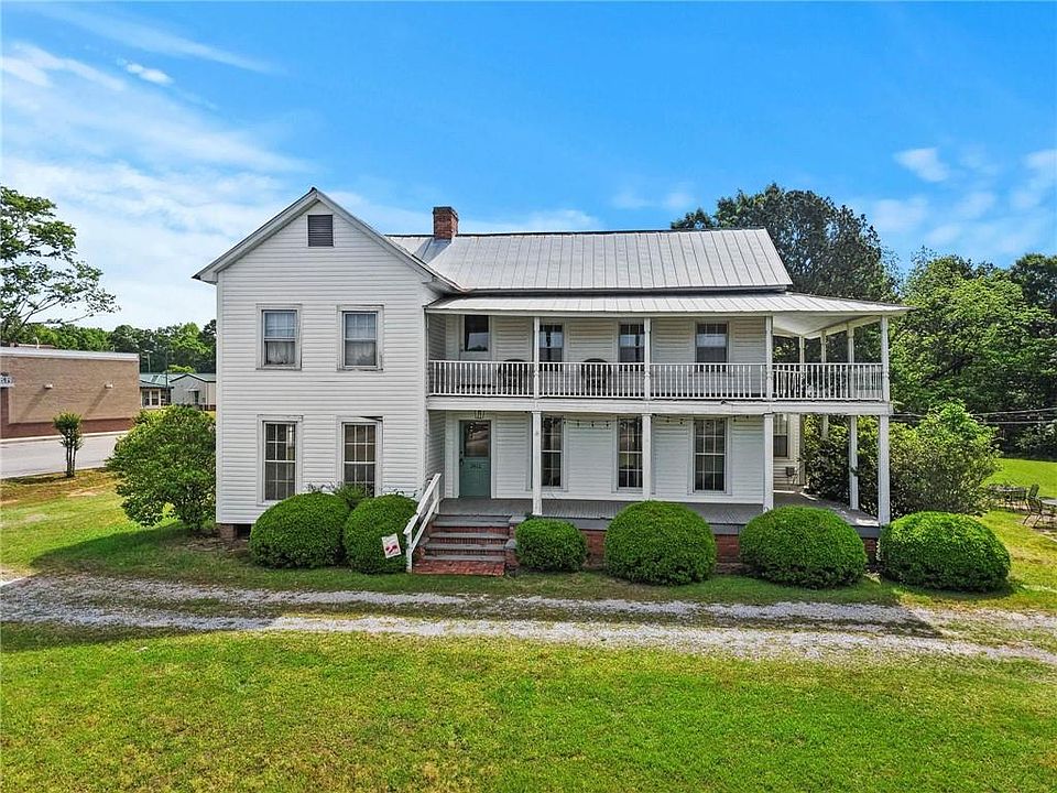 1st image of 2412 College Ave
