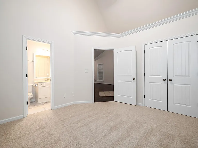 6062 Townley Ct — Photo 22