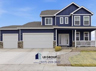3723 Dancing Wolf Dr, Casper, WY 82604