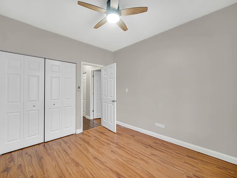 1661 Commodore Ct #3 — Photo 18