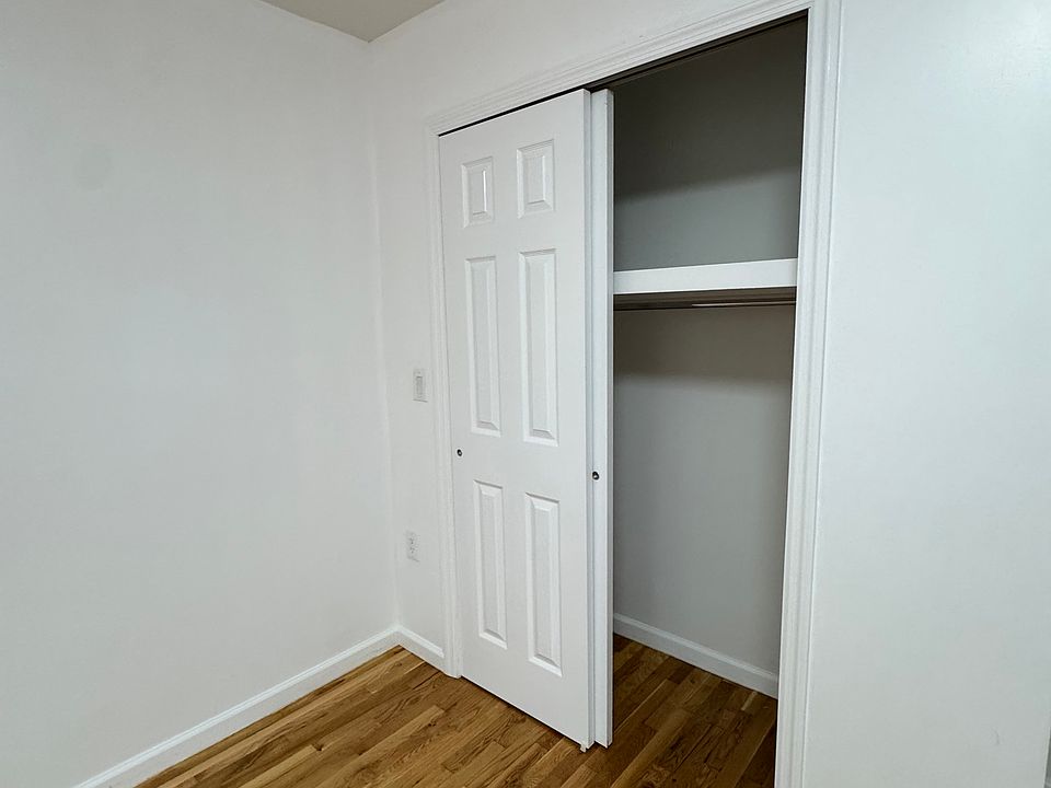 1st image of 2175 E 17th St