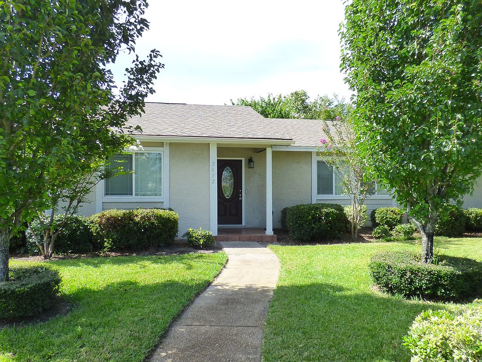 1st image of 2652 Venetian Way