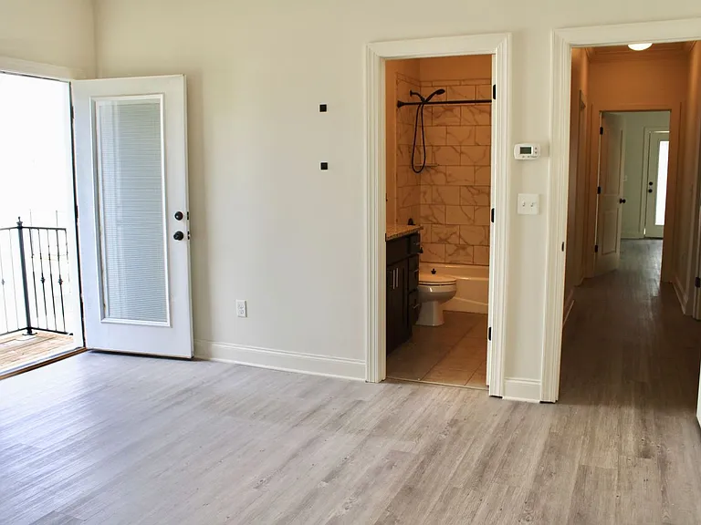 208 Park West Loop — Photo 22