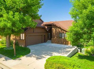 3225 Broadmoor Dr, Rapid City, SD 57702