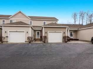 3867 Falling Leaf Trl, Traverse City, MI 49686