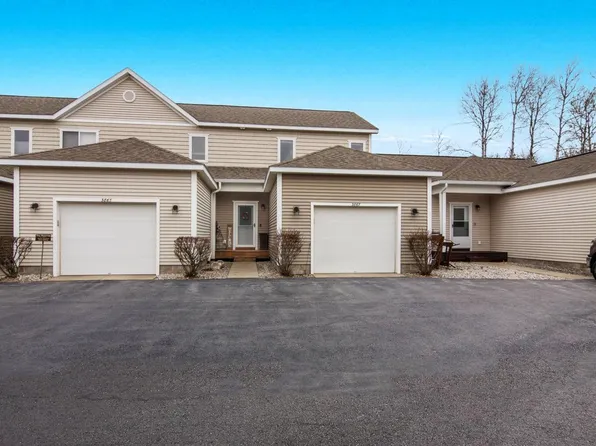 3867 Falling Leaf Trl, Traverse City, MI 49686