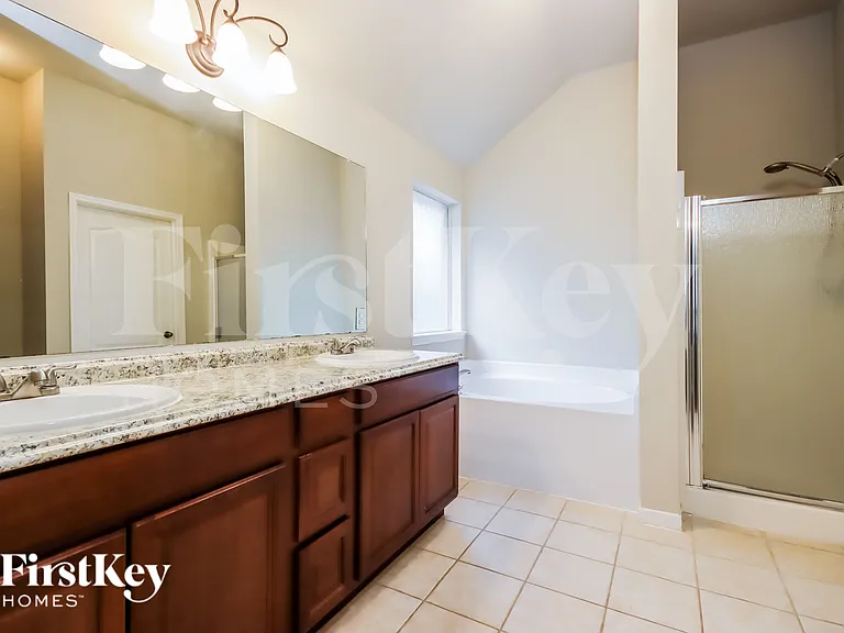 31223 Rainwood Park Ln — Photo 13