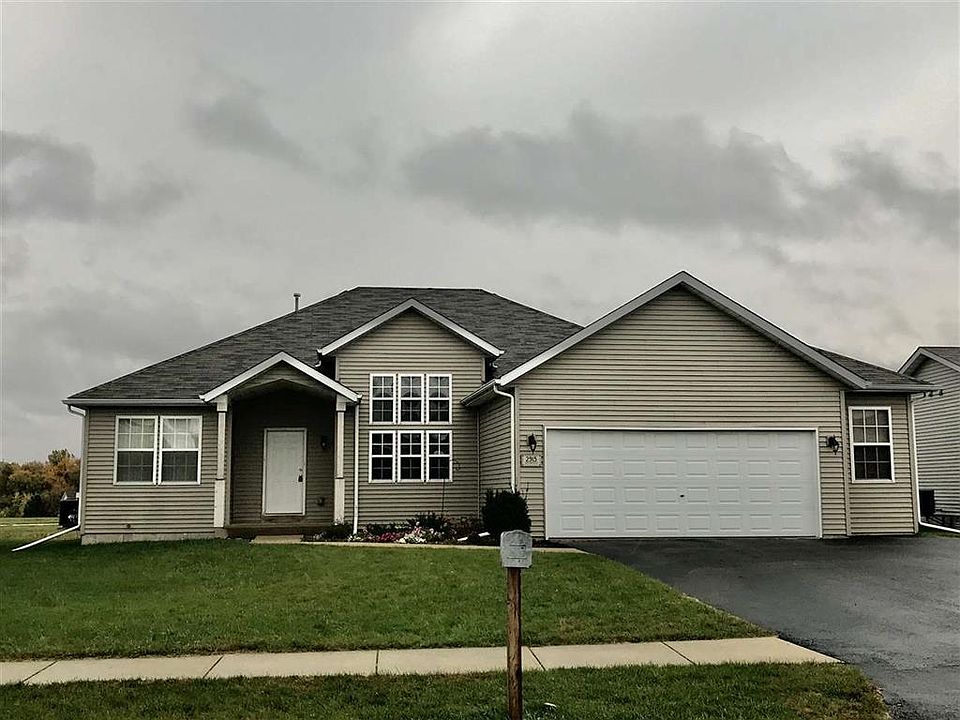 1st image of 2915 Vaughndale Dr