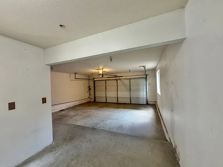 1413 Janis Lynn Ln — Photo 13