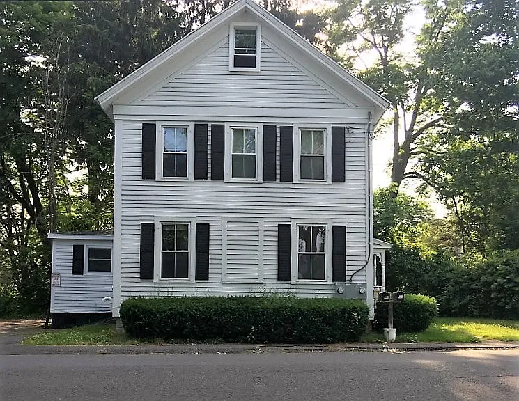 747 Main St #1 — Photo 20