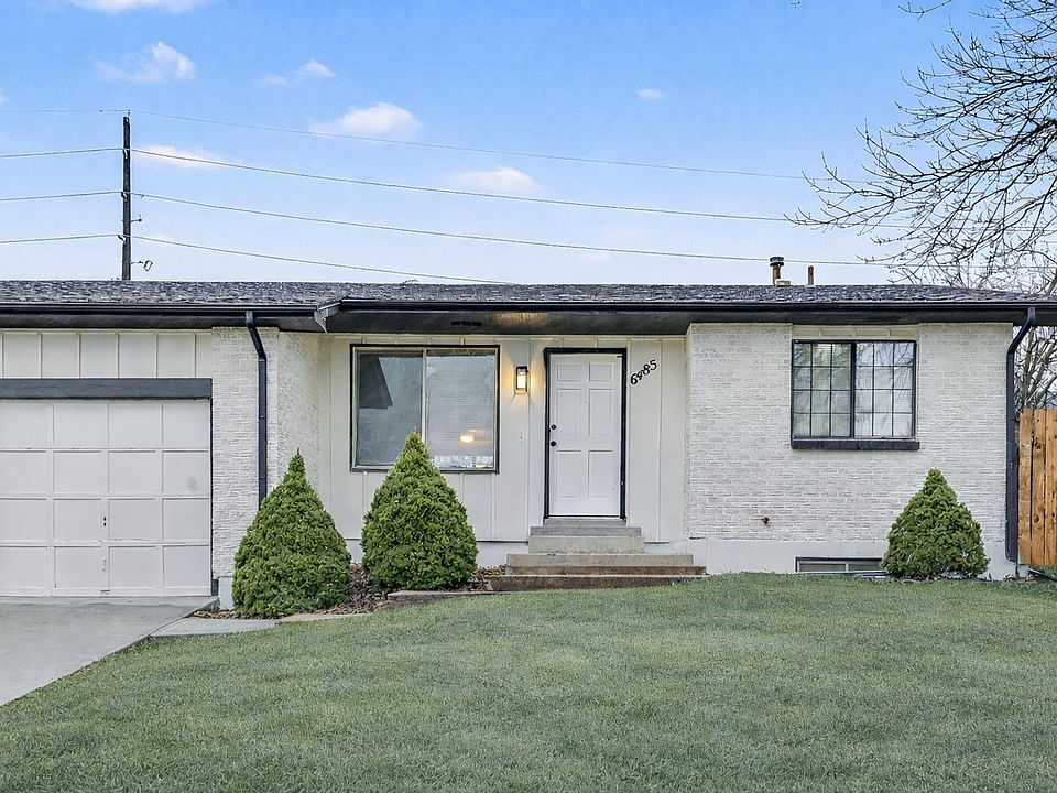 1st image of 6485 Newcombe Ct
