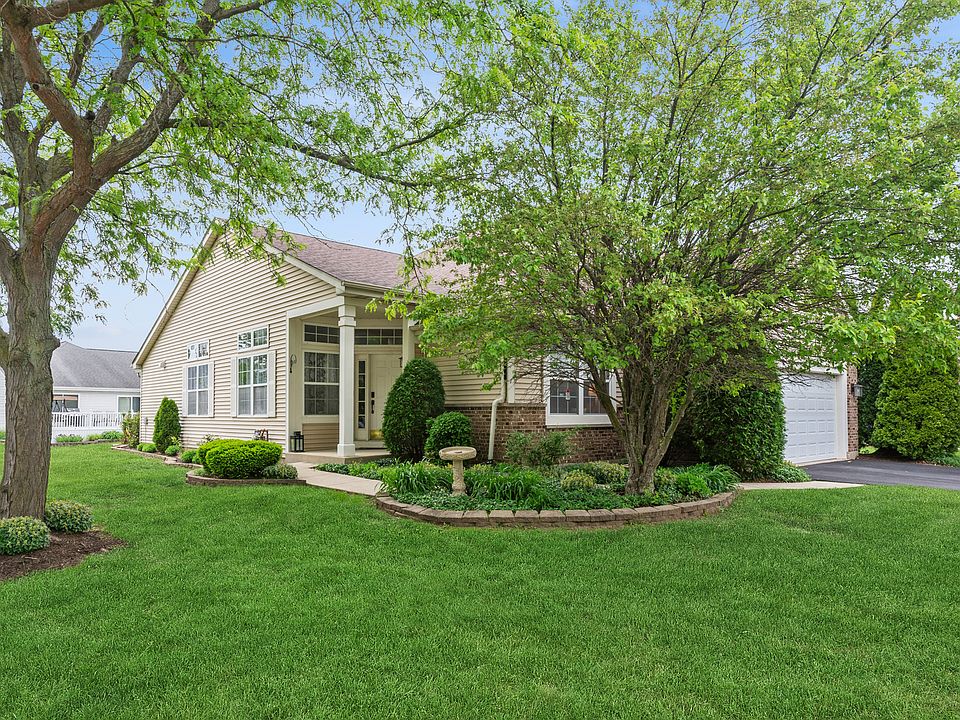 1st image of 21626 W Larch Dr