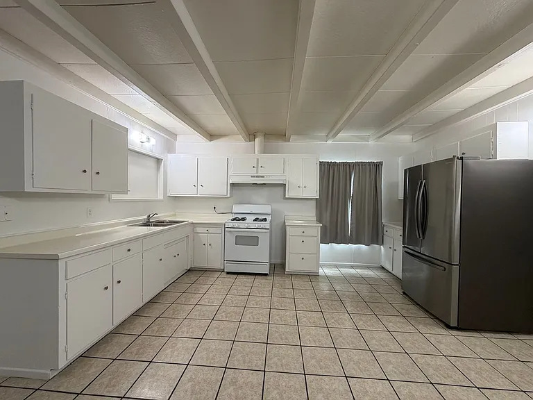 1440 Nancy St — Photo 29