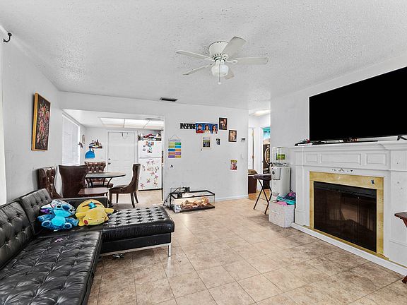 5th image of 4301 Lakewood Road