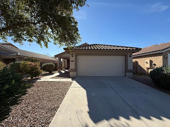 5th image of 41215 W Little Dr