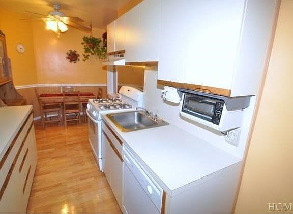 5th image of 517 Riverdale Ave APT 3A