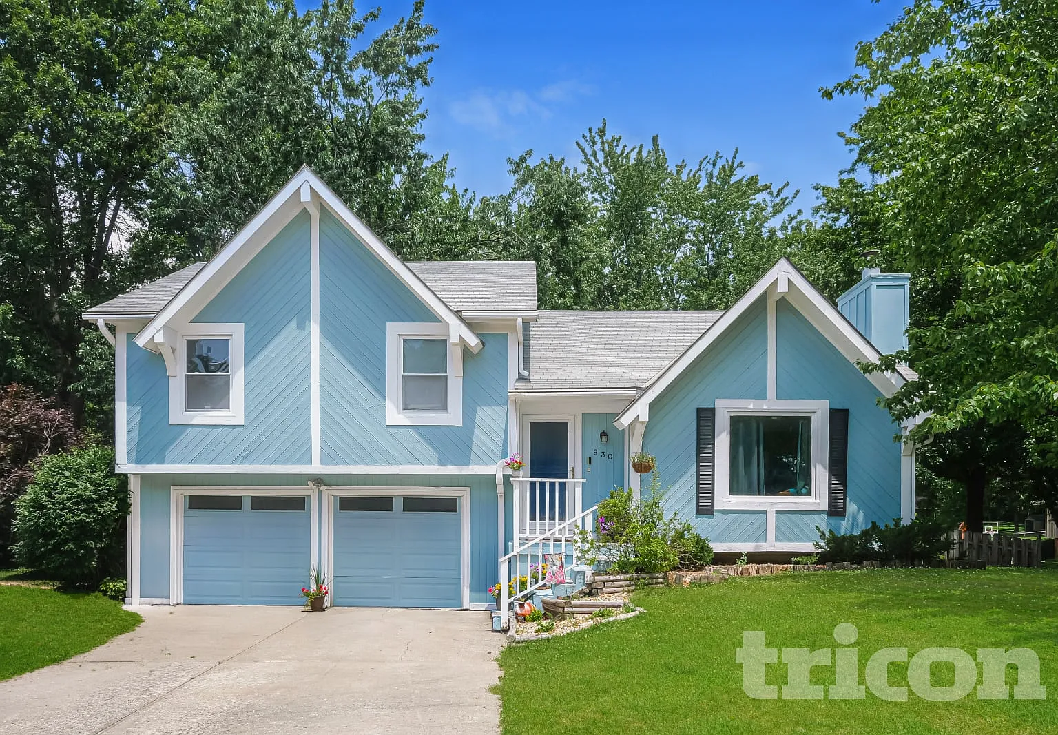 930 NE 109th Terrace KCMO MO — Photo 1