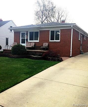 2nd image of 24661 Hopkins St