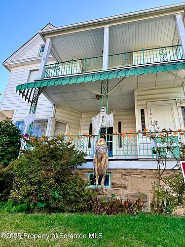 1012 N Webster Ave #1 Photo 1