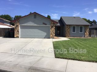 1860 N Kristen Way, Meridian, ID 83646
