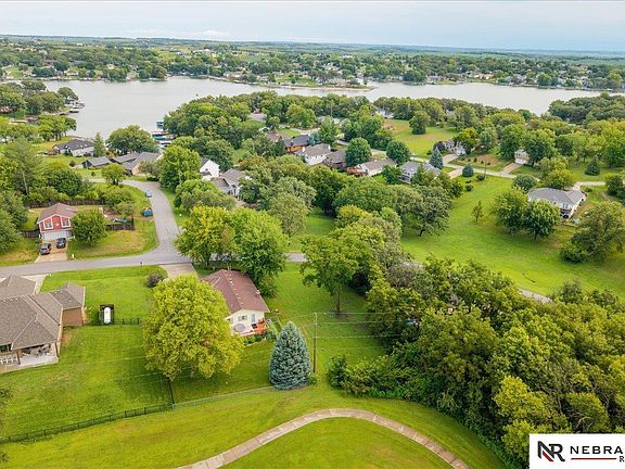5th image of 1519 Beaver Lake Blvd