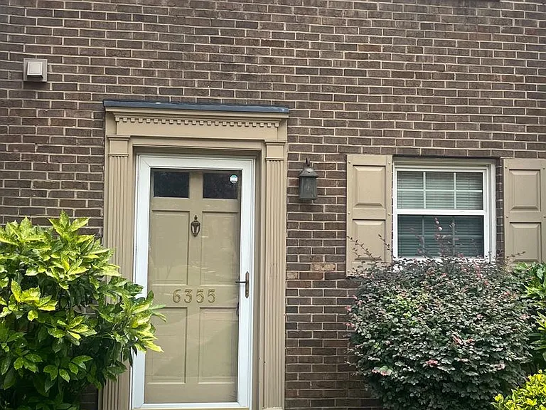 6355 New Market Way — Photo 1