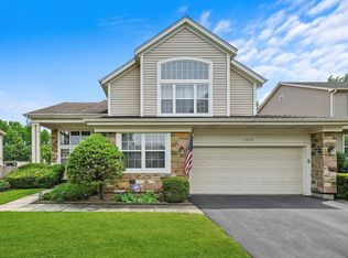 1828 Somerfield Ln, Crystal Lake, IL 60014