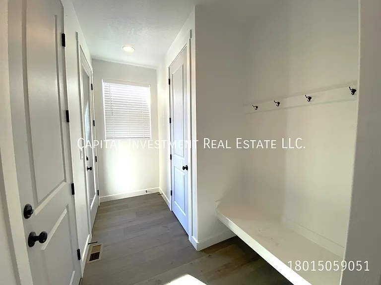 11541 S Engelmann Dr — Photo 10