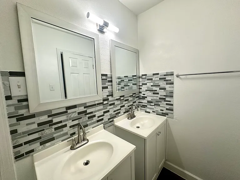 123 Nash Blvd — Photo 7
