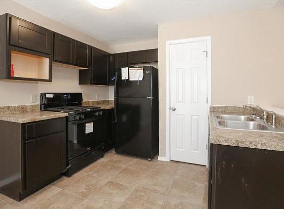 4th image of 12948 Jeremiah Dr #A-d