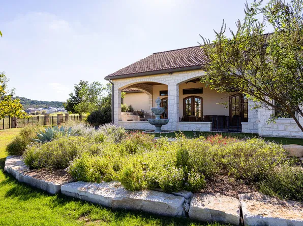 2005 Toscano Way, Kerrville, TX 78028