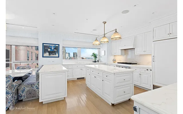 Rented by Douglas Elliman | media 4