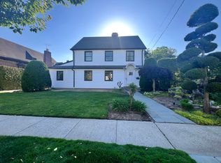 14-30 160th St #1, Whitestone, NY 11357