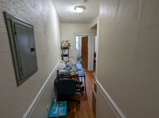 364 Riverway St #6, Boston, MA 02115