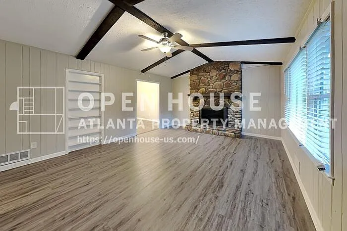 6659 Kellogg Dr — Photo 4