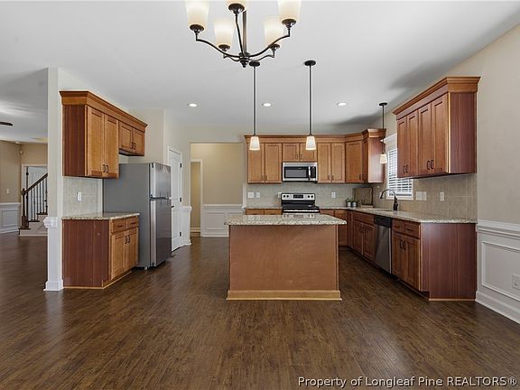 2nd image of 103 Crossbridge Ln