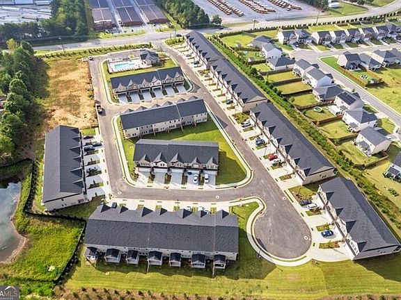 3rd image of 2200 Chant St