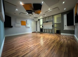 11208 Jim Thorpe Ln, Austin, TX 78748