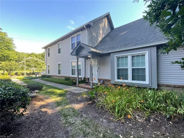 1317 Eagles Trace Path APT E, Chesapeake, VA 23320