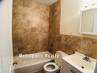 Rented by Metropolis International Realty Inc.